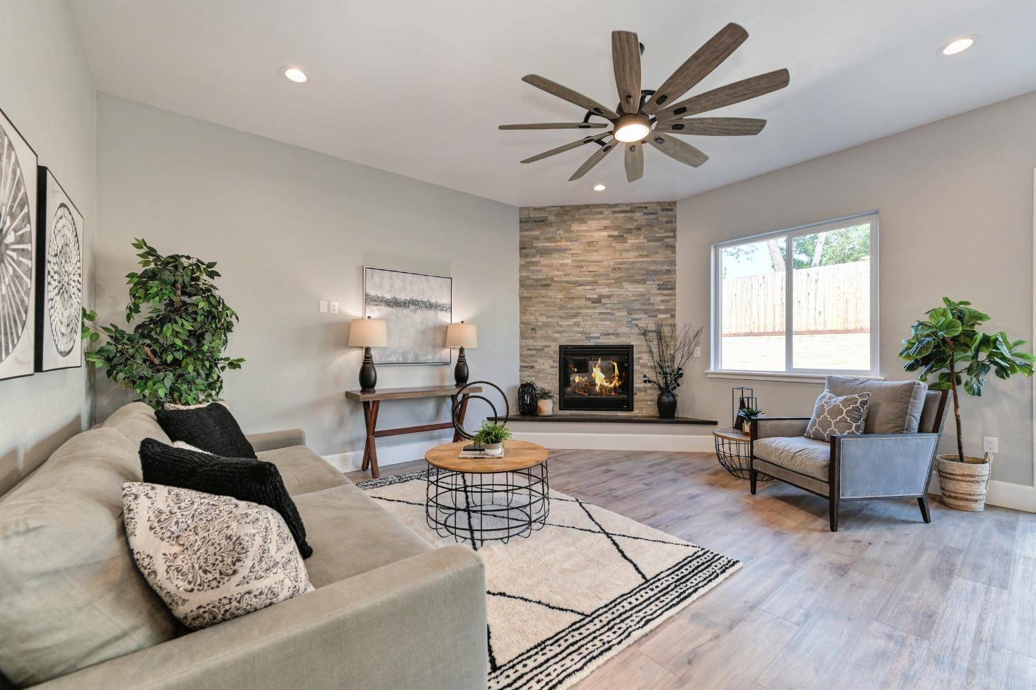 Loomis, CA 95650,3289 Stone Field WAY