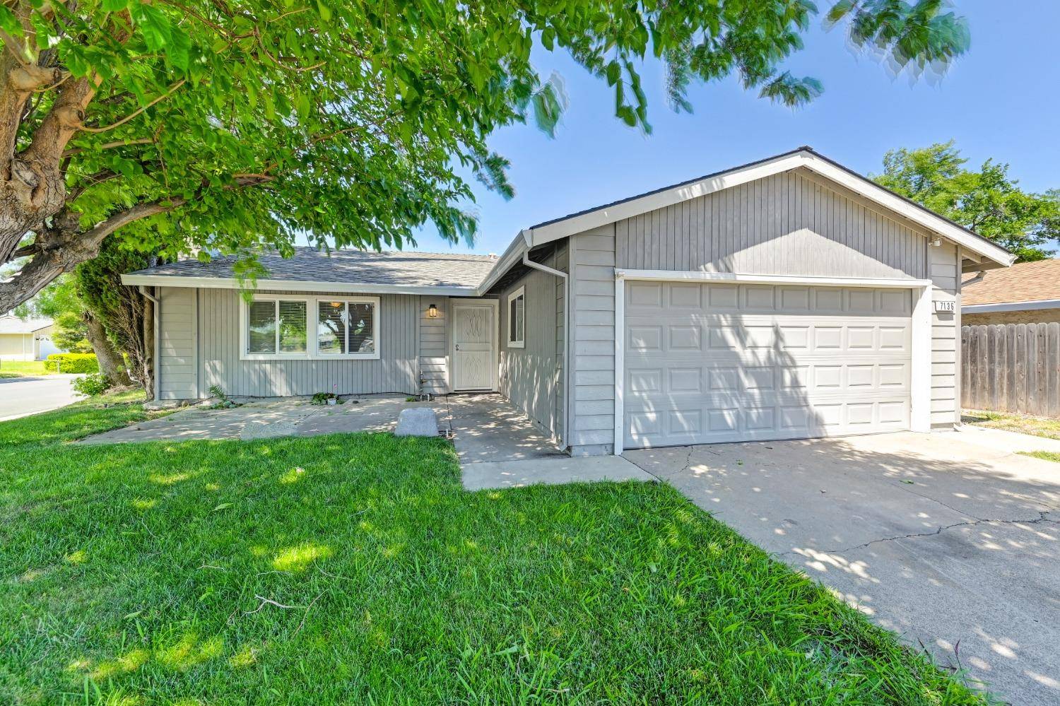 Citrus Heights, CA 95621,7136 Schooner WAY