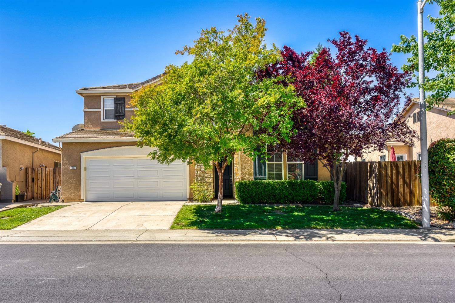 Roseville, CA 95747,1867 pyrite ST