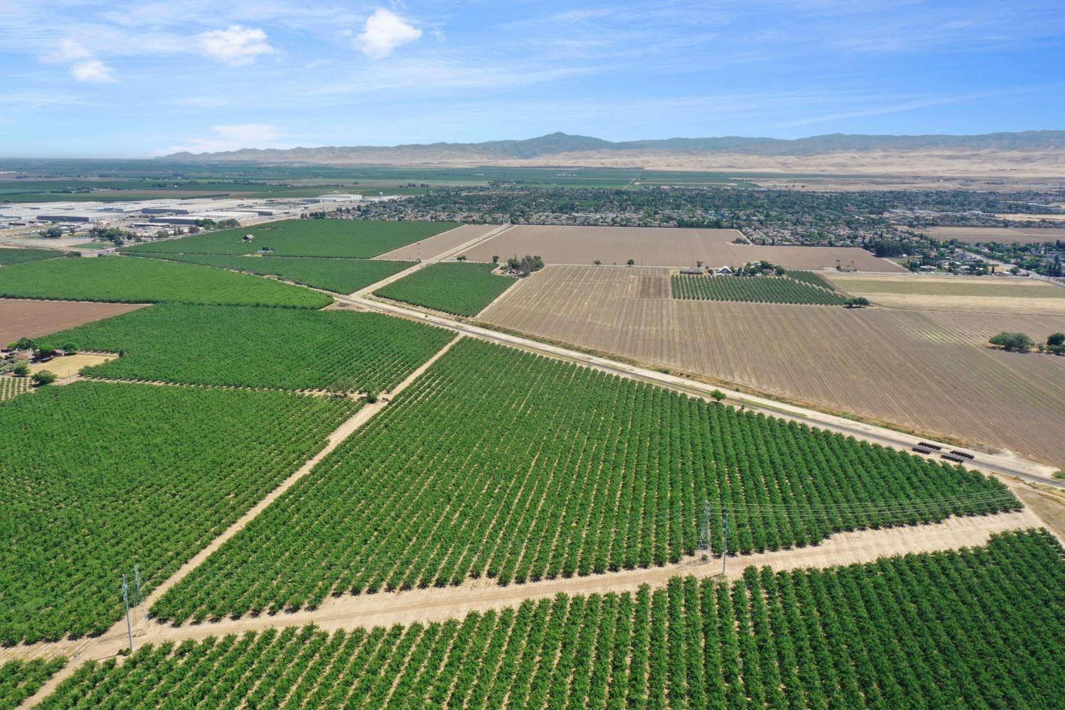 Tracy, CA 95304,8454 W 11th ST