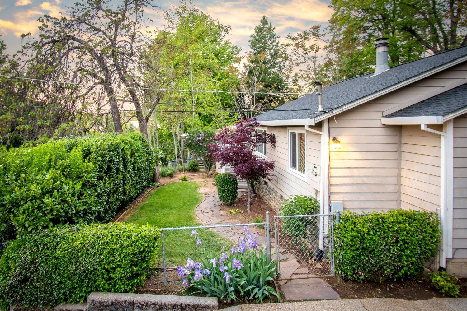 Grass Valley, CA 95945,110 Maryland DR