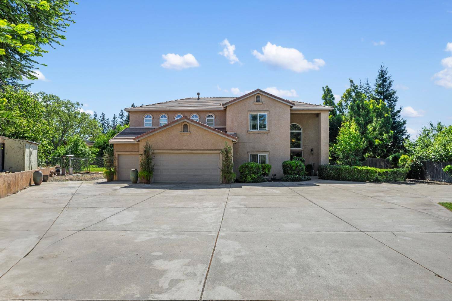 Riverbank, CA 95367,6901 Prestwick DR