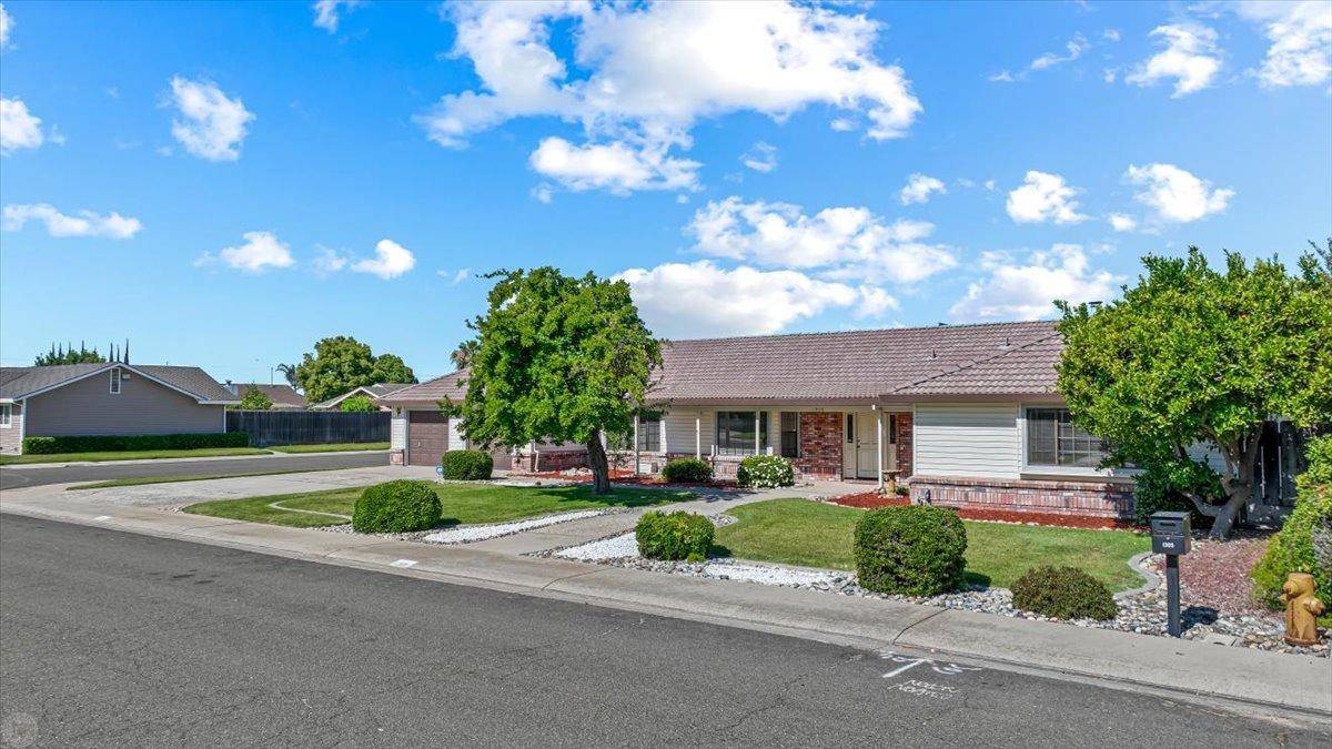 Modesto, CA 95351,1305 Grover DR