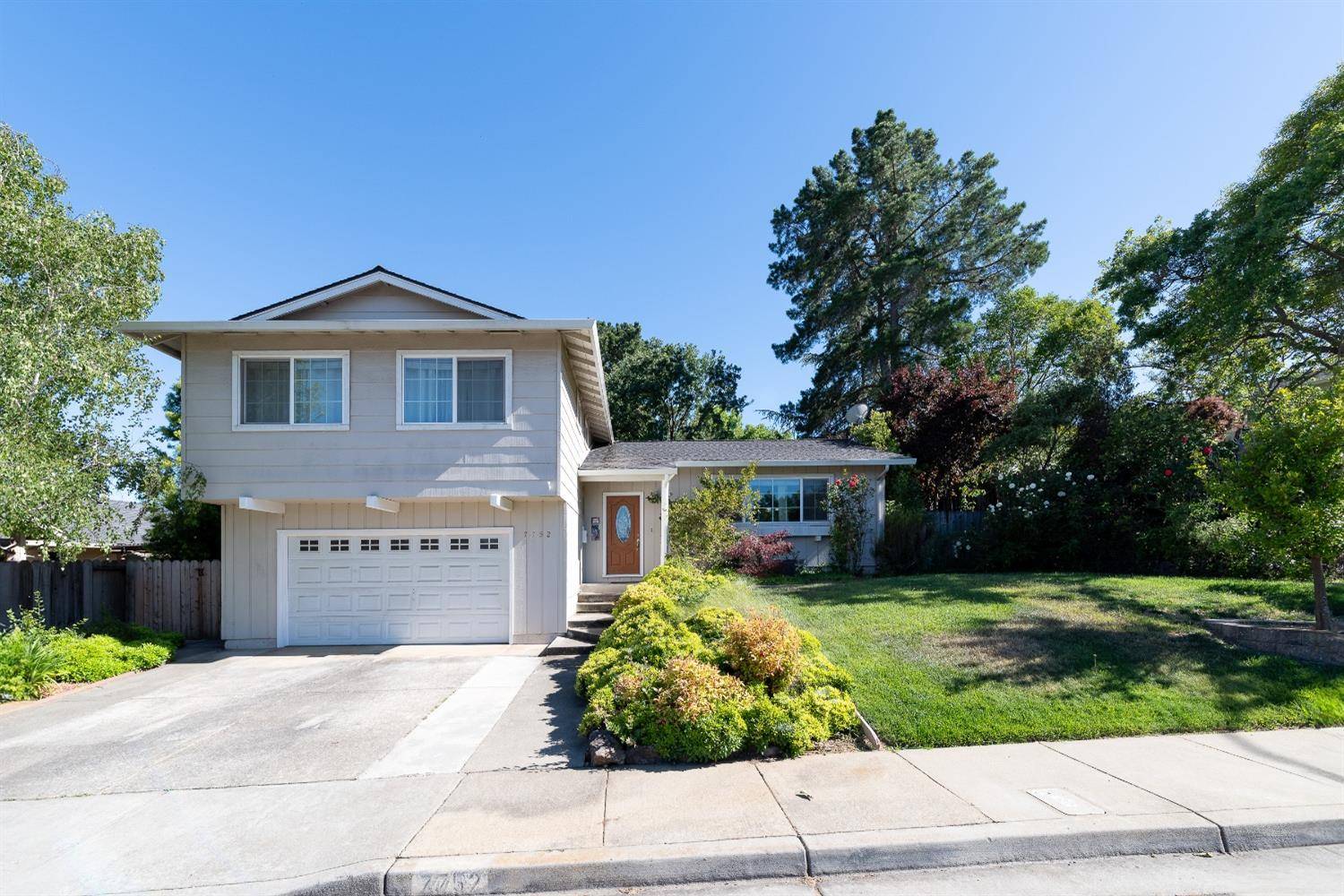 Pleasanton, CA 94588,7752 Desertwood LN