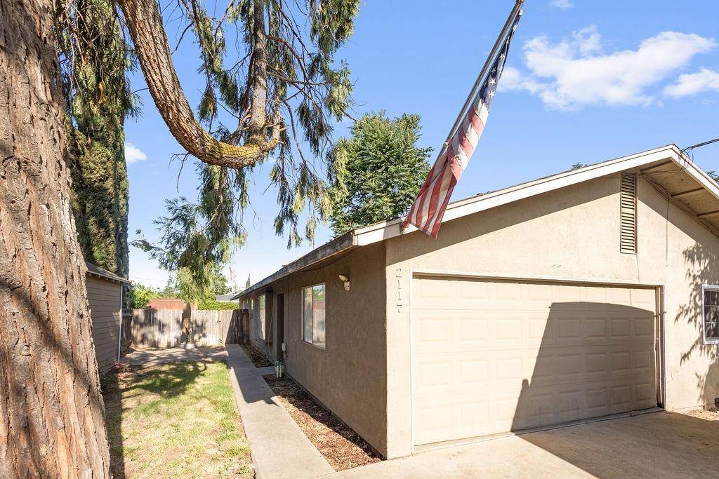 Hughson, CA 95326,2117 4th ST