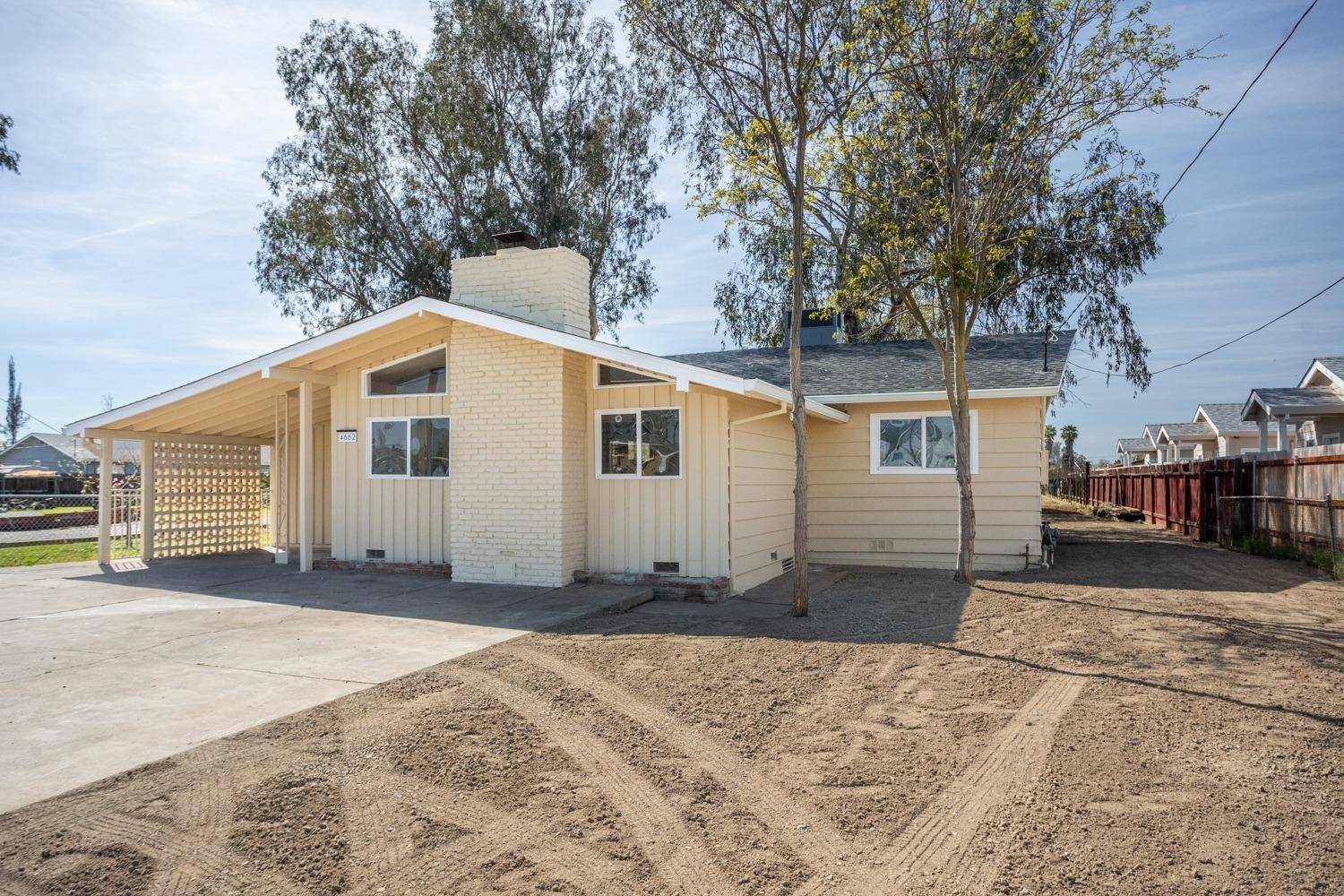 Olivehurst, CA 95961,4662 Fleming WAY