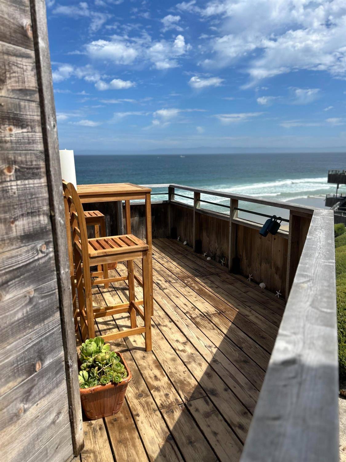 Monterey, CA 93940,1 surf way #222