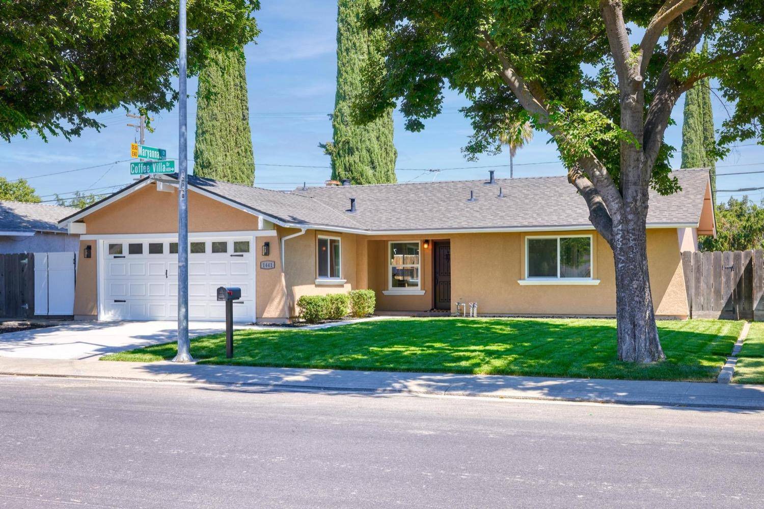 Modesto, CA 95355,1441 Coffee Villa DR