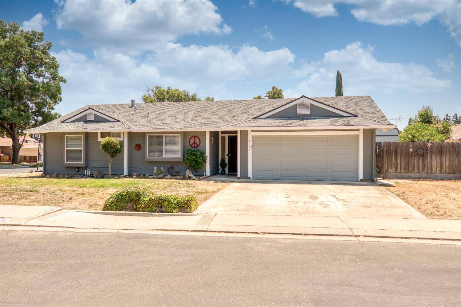 Modesto, CA 95358,2828 Reywood LN