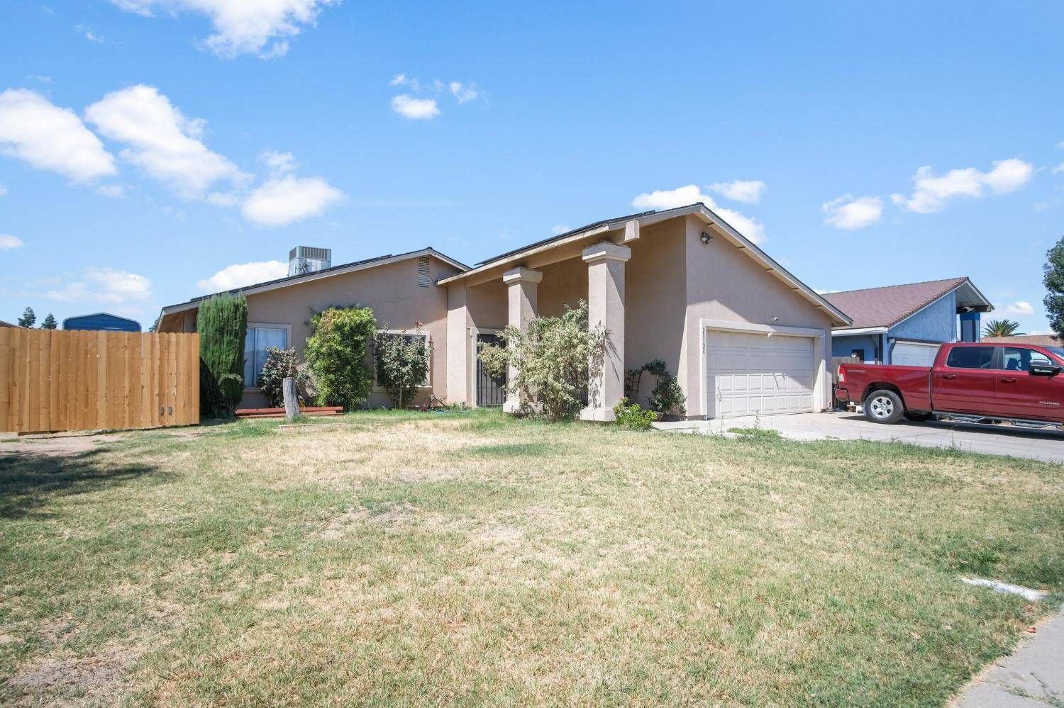 Hilmar, CA 95324,20324 Rhinestone DR