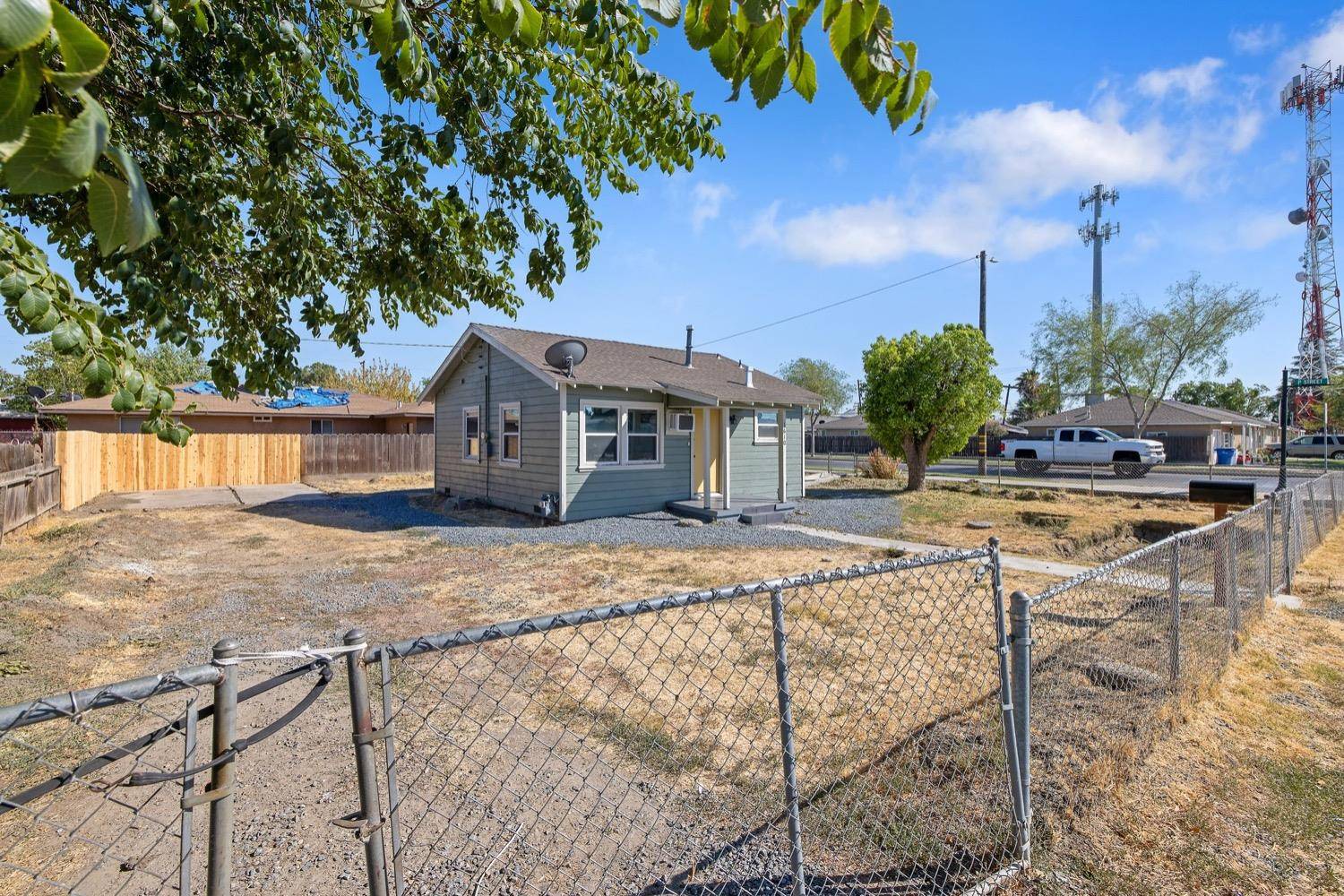 Firebaugh, CA 93622,1610 St