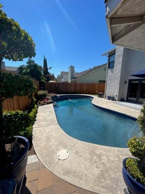 Lodi, CA 95242,1608 Autumn Way