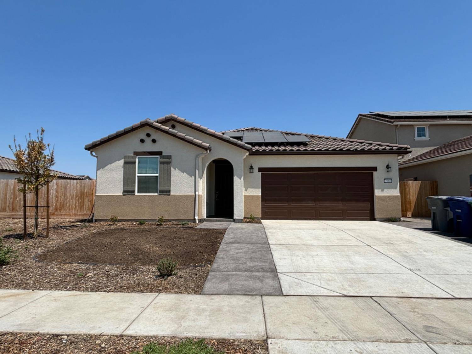 Los Banos, CA 93635,2060 Edwards ST