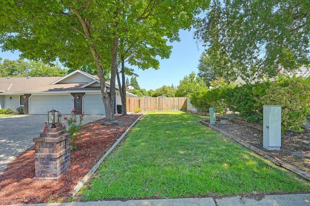 Orangevale, CA 95662,8781 Beechcrest CT