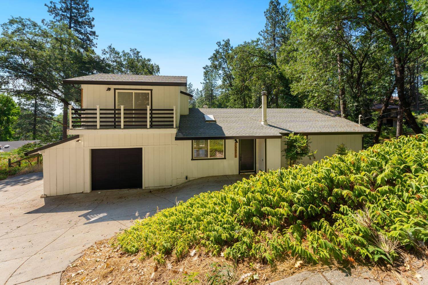 Grass Valley, CA 95949,15671 Carrie DR