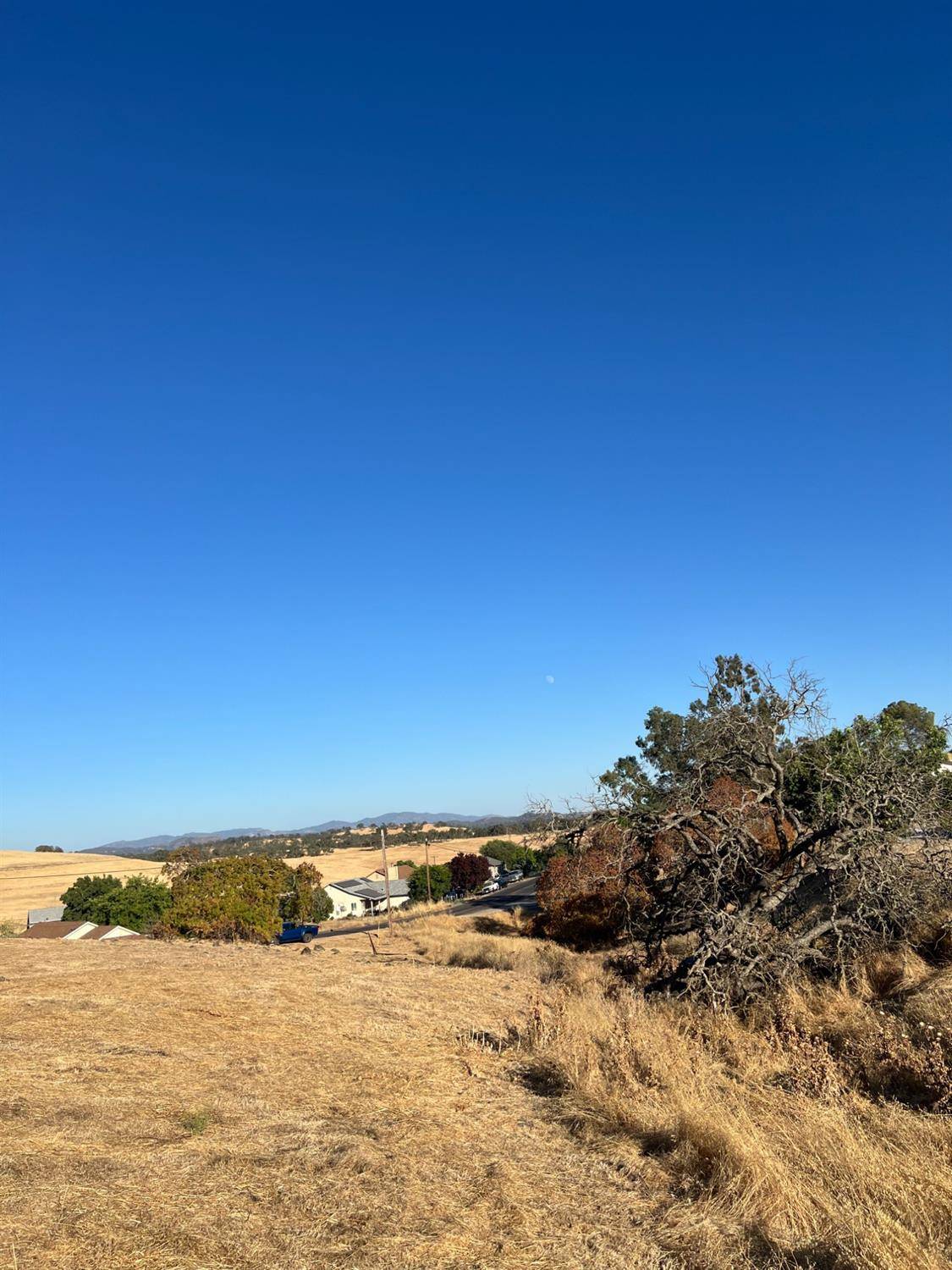 Ione, CA 95640,4249 Lakeview Drive