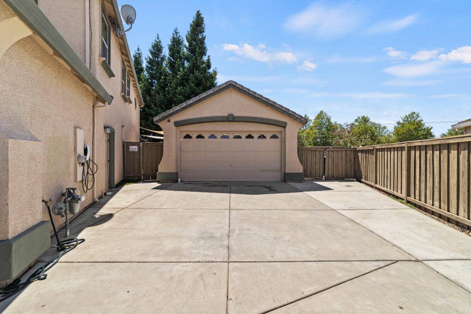 Roseville, CA 95747,540 Patina CT