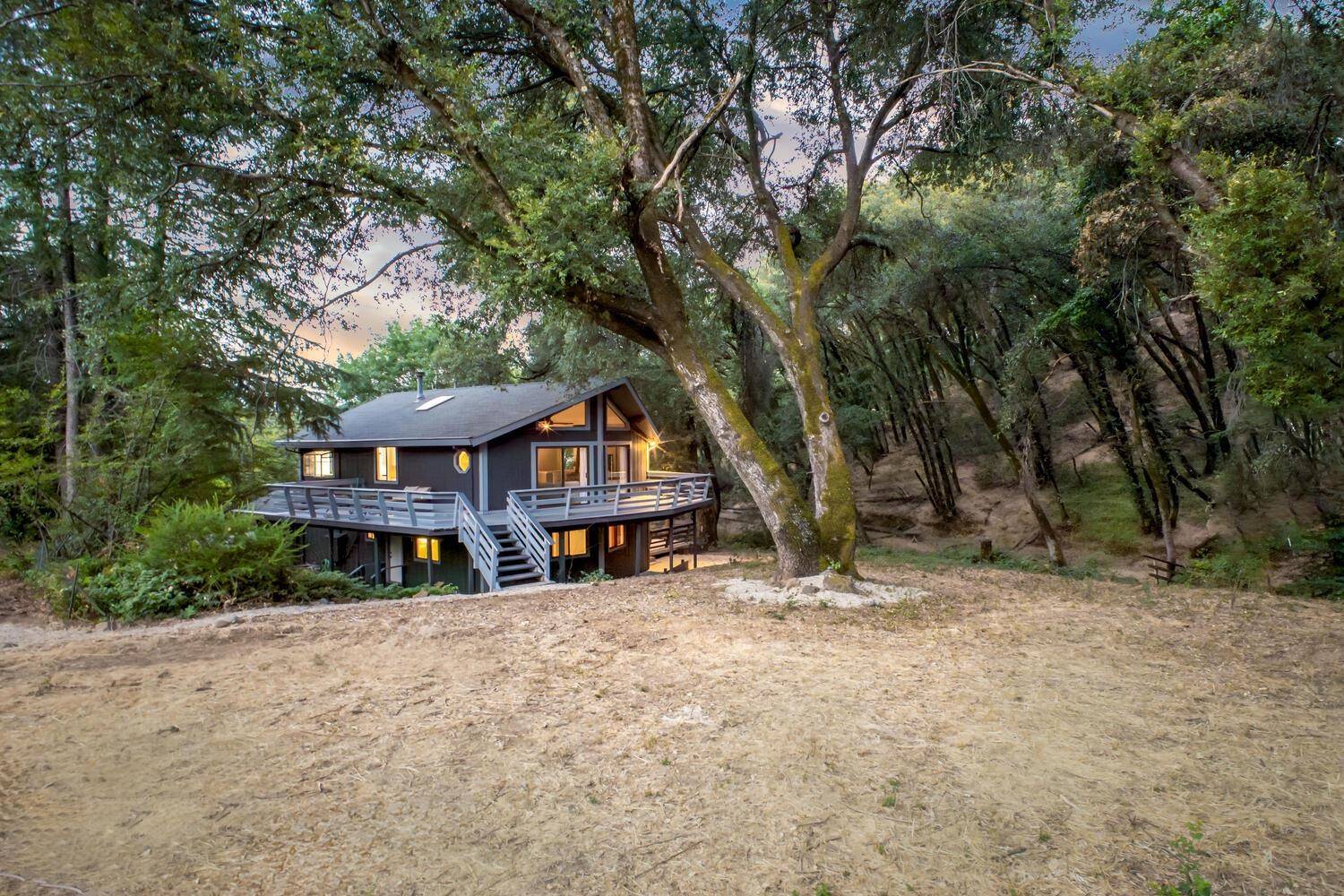 Grass Valley, CA 95949,15596 Brewer RD