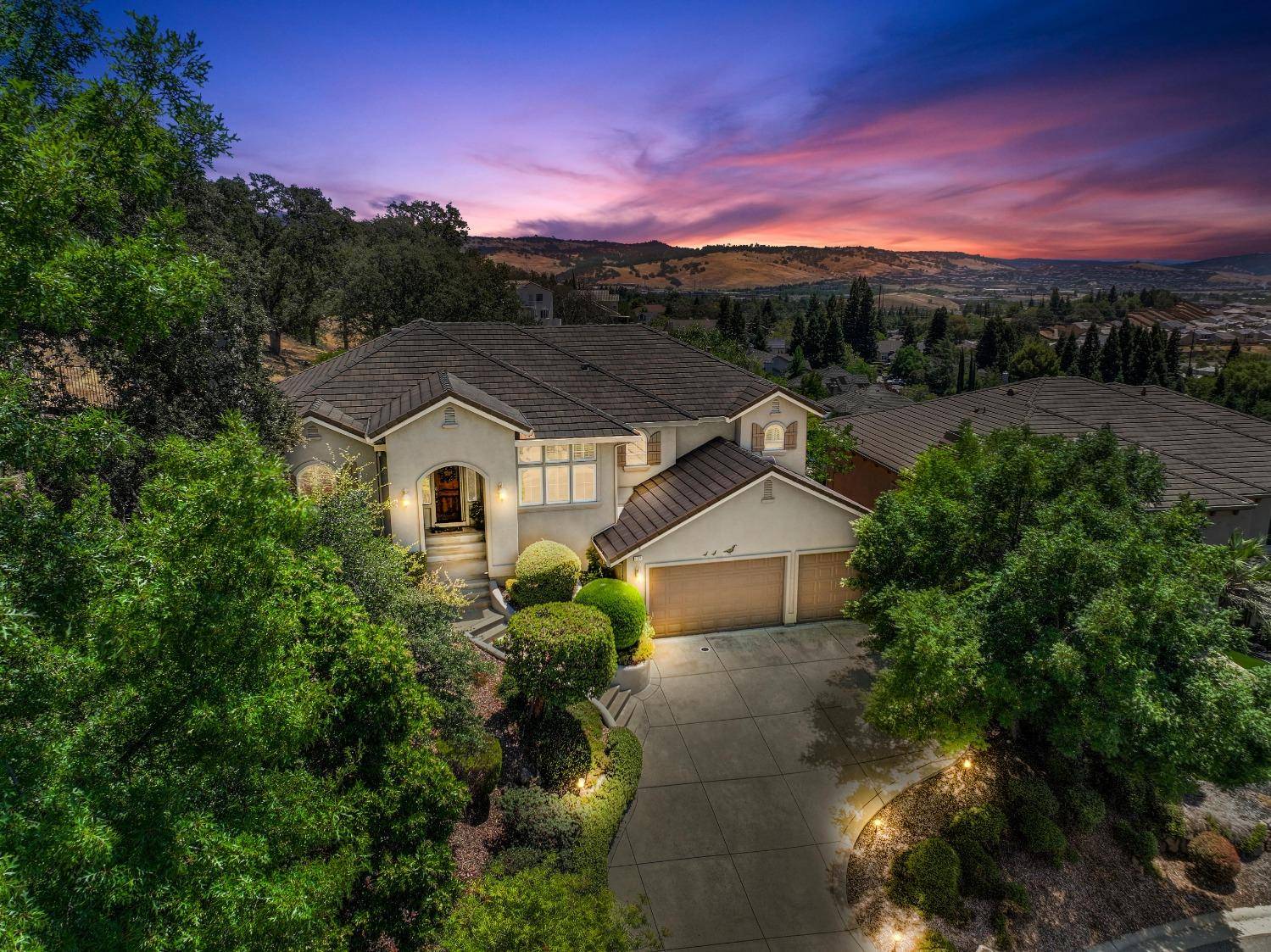 El Dorado Hills, CA 95762,1324 Montridge CT