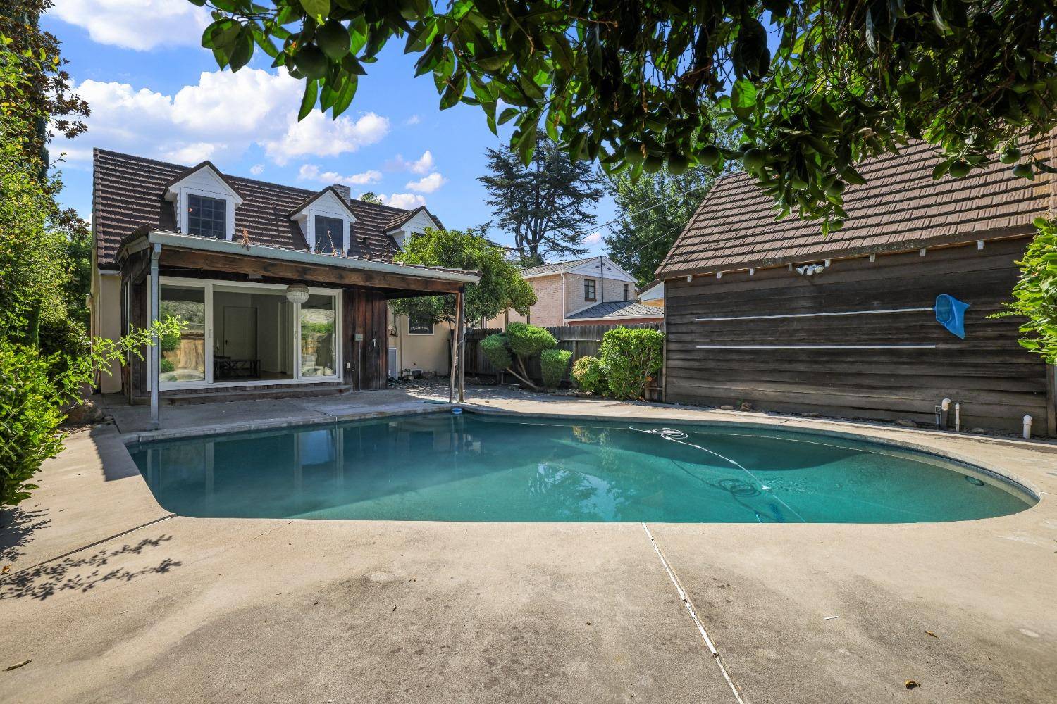Modesto, CA 95350,1009 Magnolia AVE