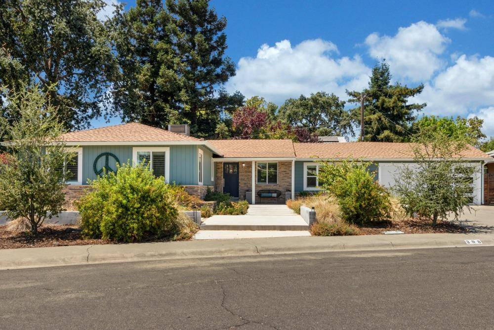 Woodland, CA 95695,208 Maedell WAY