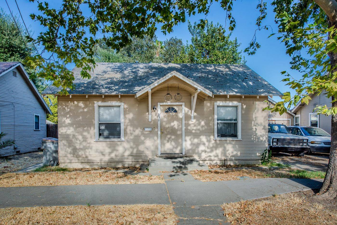 Woodland, CA 95776,537 Johnston ST