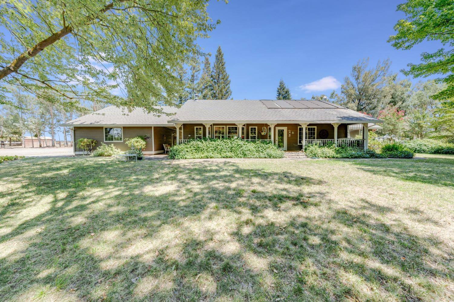 Wilton, CA 95693,10211 Badger Creek LN