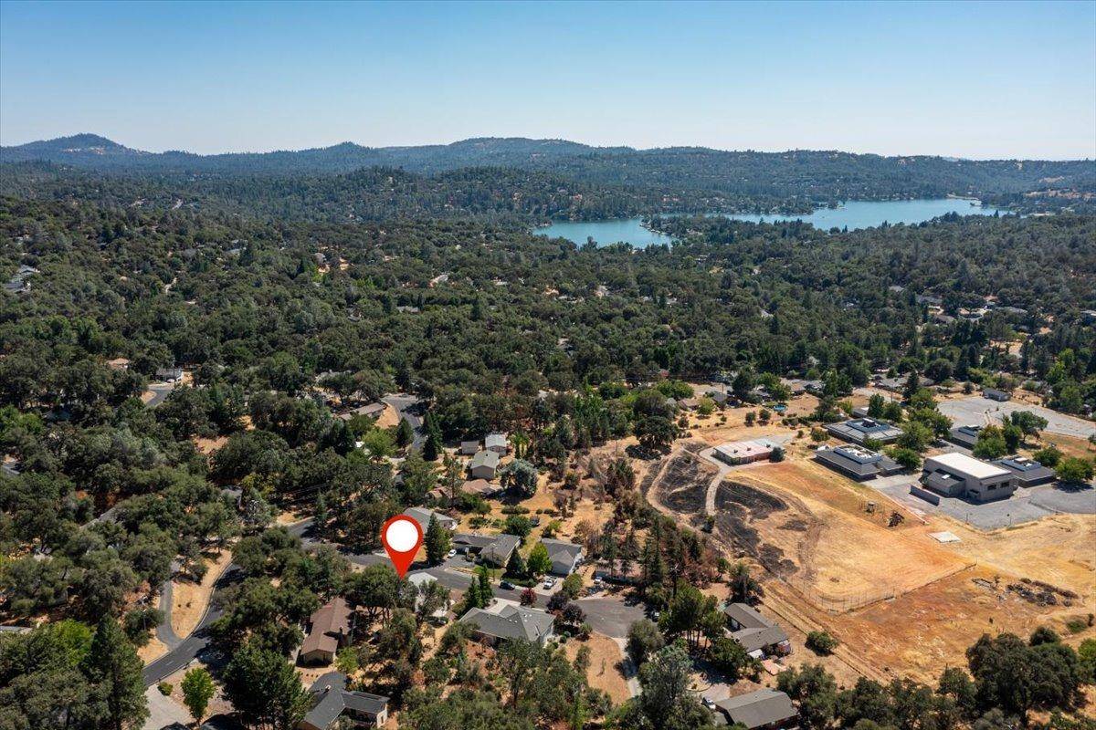 Penn Valley, CA 95946,17603 Candlewood CT