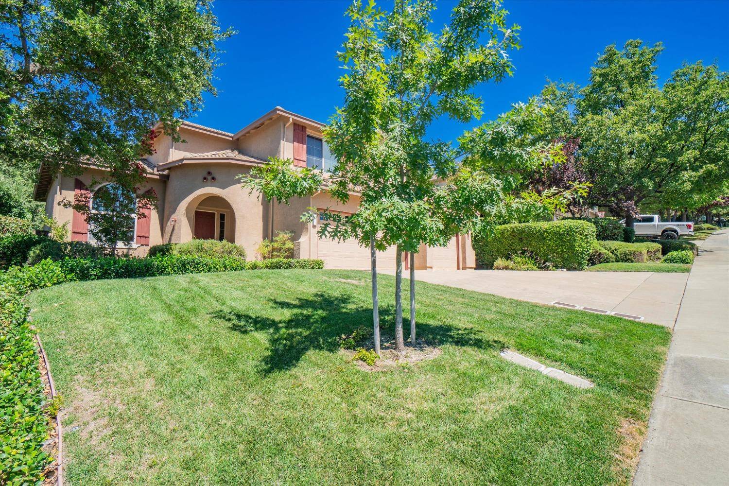 El Dorado Hills, CA 95762,5072 Garlenda DR