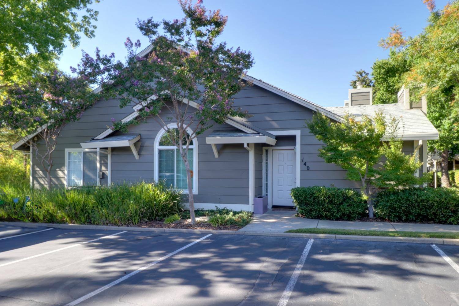 Folsom, CA 95630,140 Pierpoint CIR