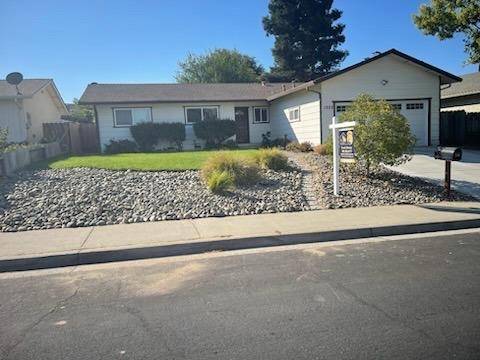 Oakdale, CA 95361,1225 E A ST