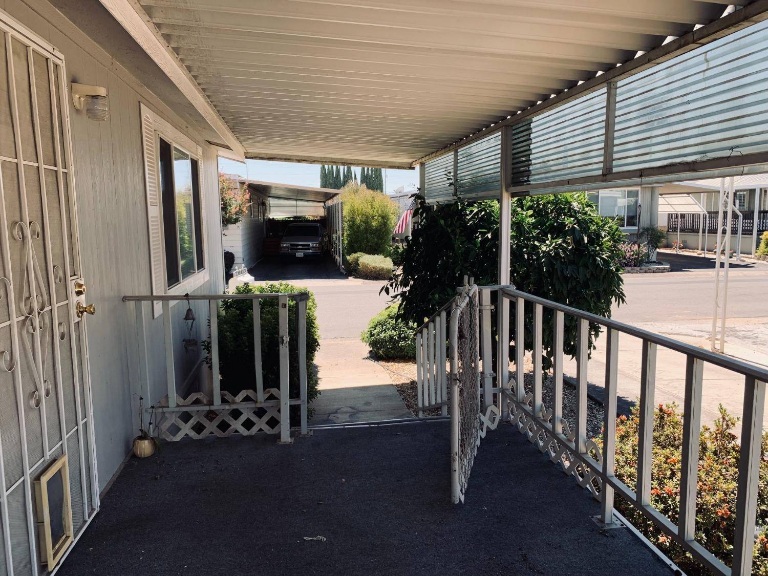 Sacramento, CA 95826,8181 Folsom BLVD #191