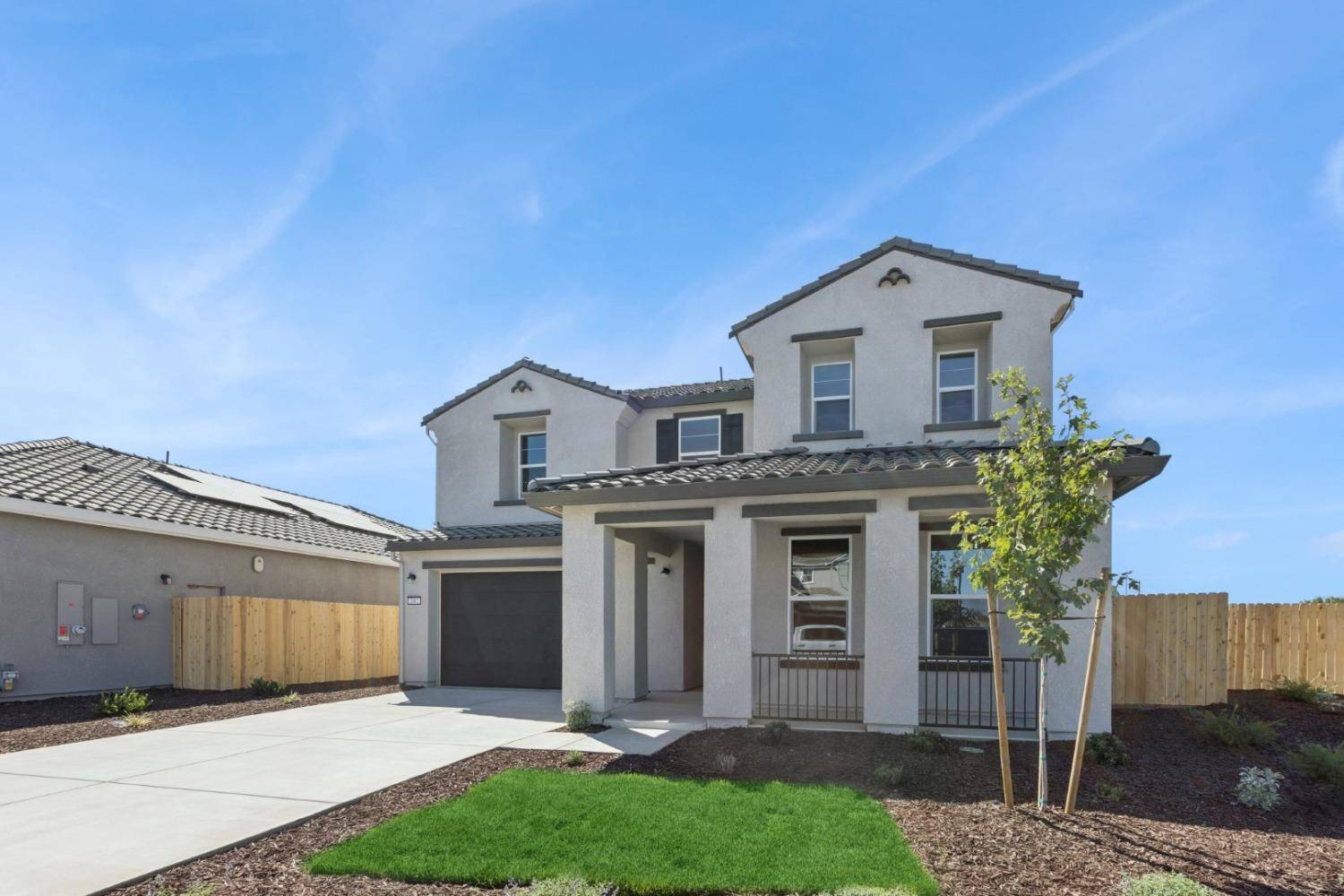 Oakdale, CA 95361,2002 Carmel Ranch CIR