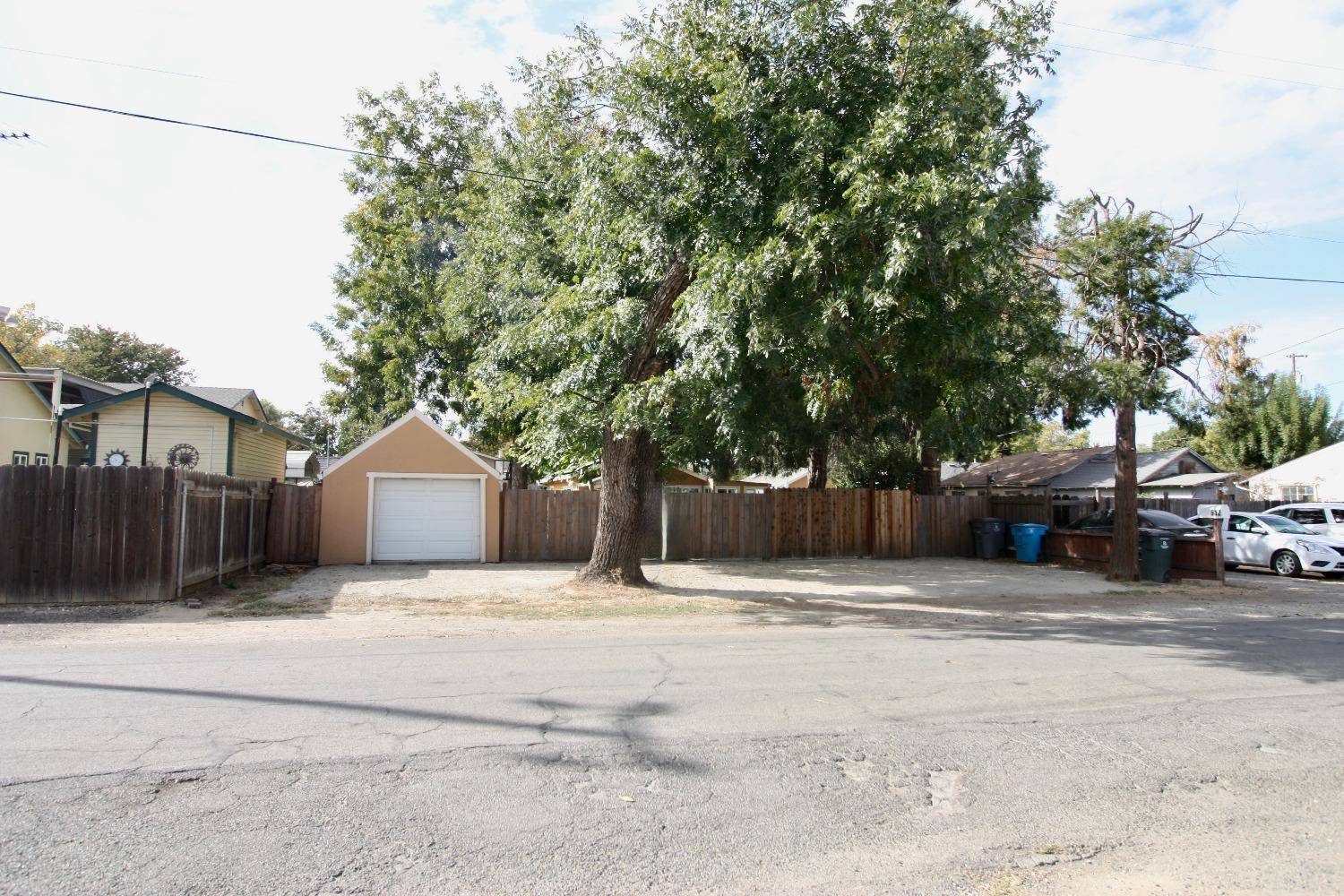 Yuba City, CA 95991,512 Hawthorne ST