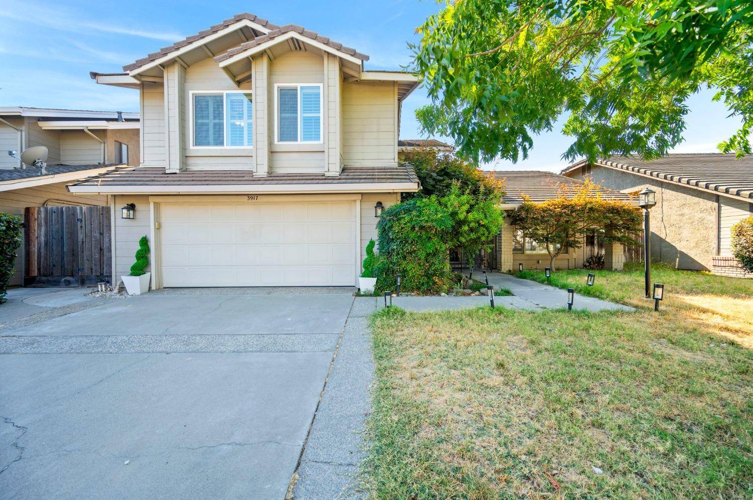 Modesto, CA 95356,3917 Alessandro LN