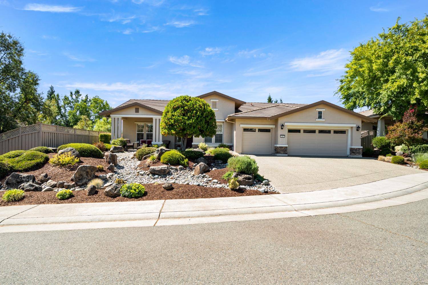 Lincoln, CA 95648,205 Reinecke CT