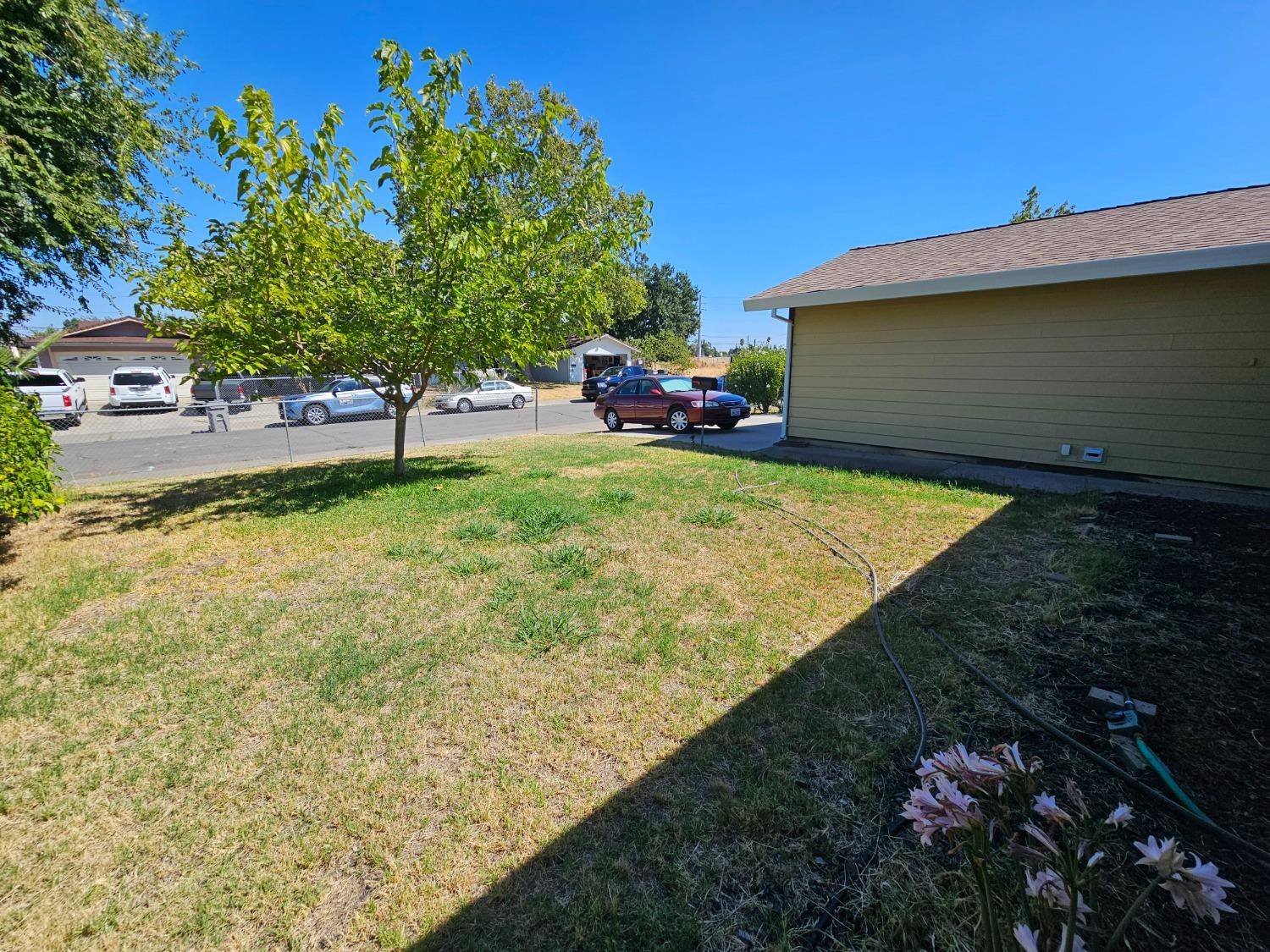 Sacramento, CA 95832,7926 Albion WAY