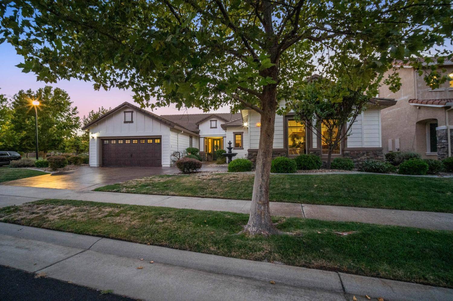 Roseville, CA 95747,2241 Corin DR