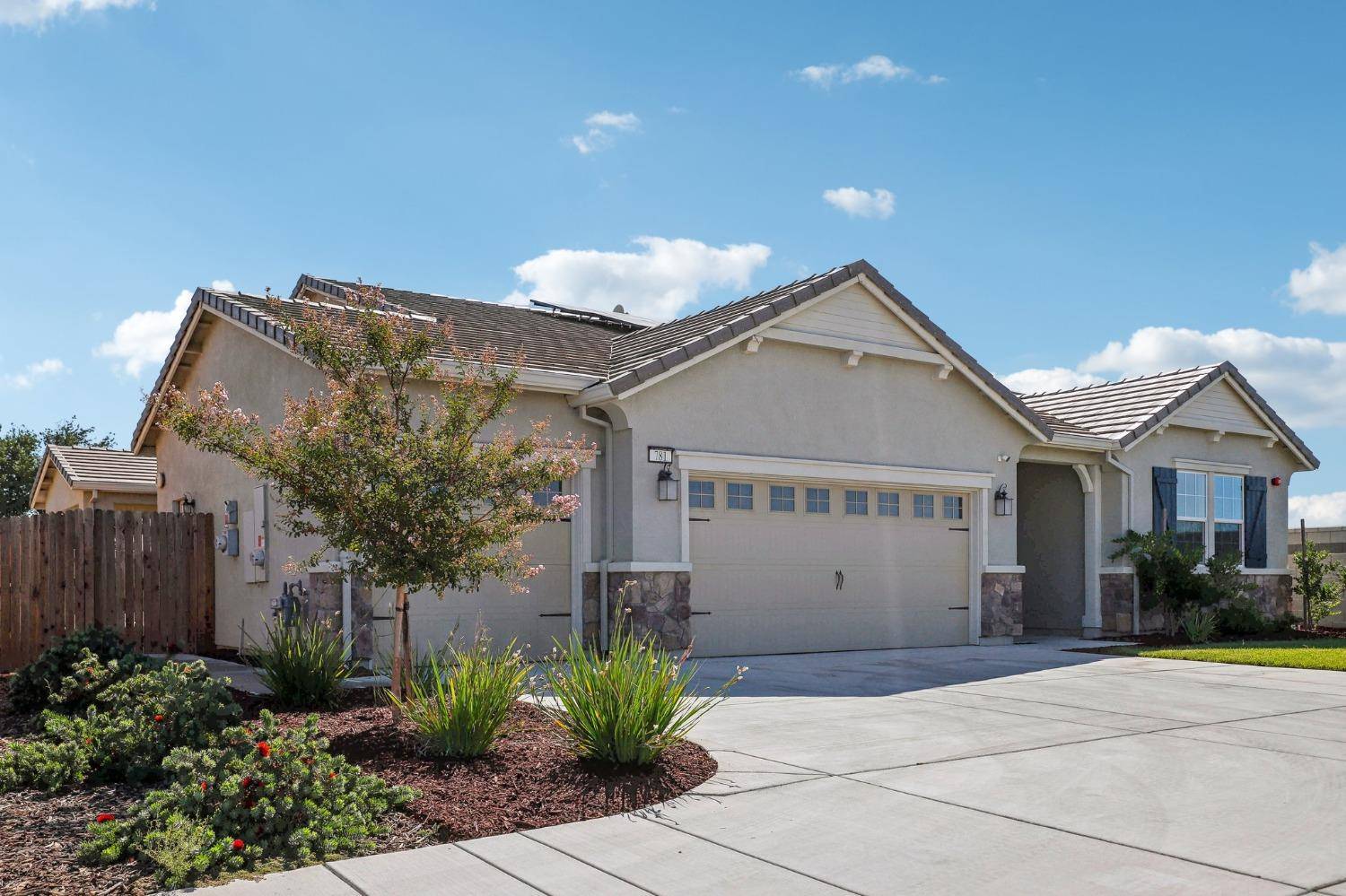 Galt, CA 95632,781 Crow Creek CIR