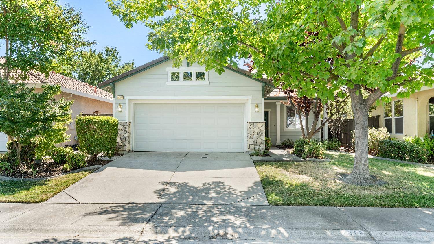 Sacramento, CA 95835,2344 Ryedale LN