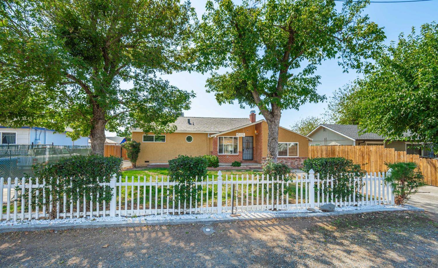 Rio Linda, CA 95673,432 Q ST