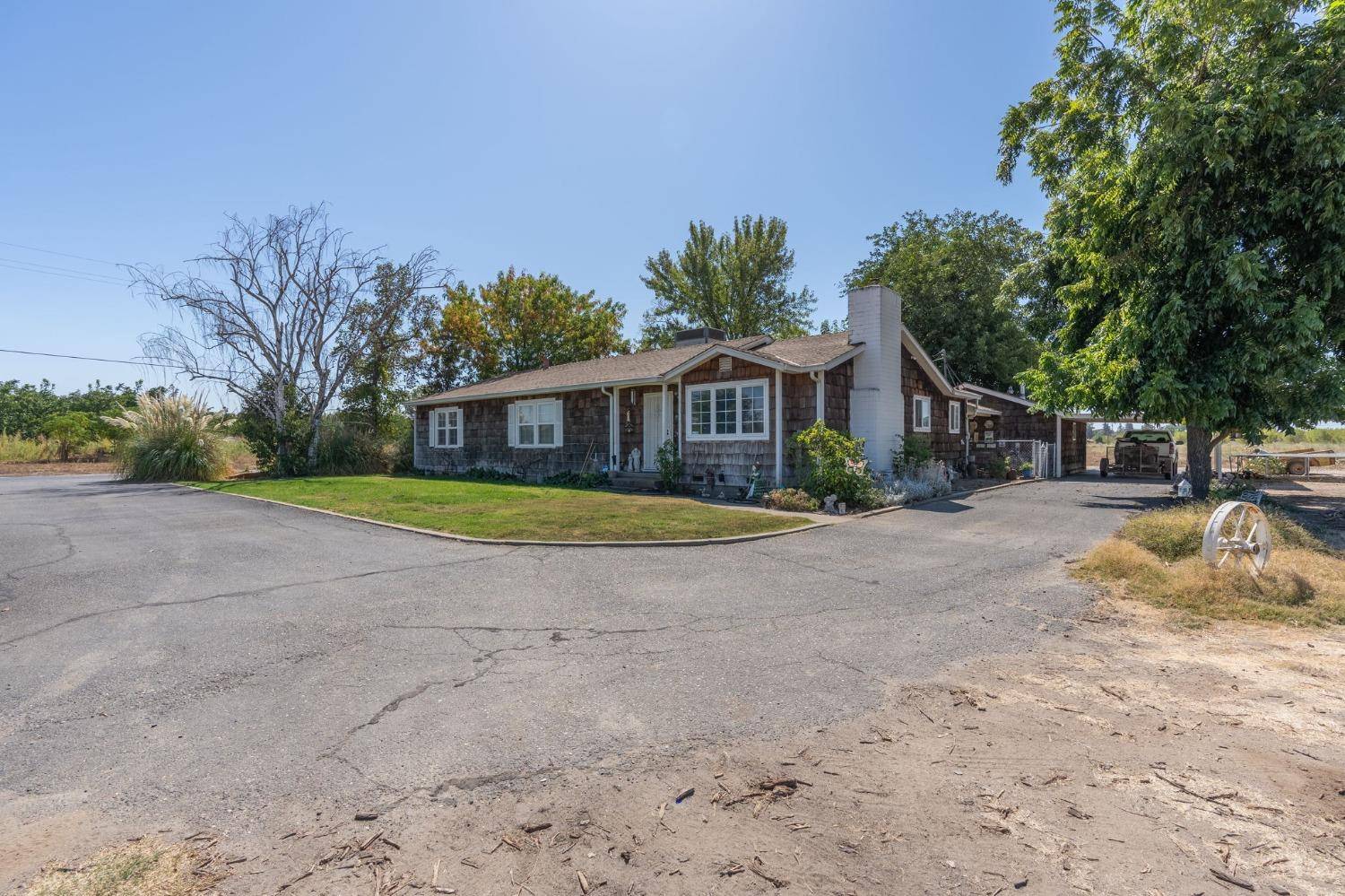 Oakdale, CA 95361,7937 Crawford RD