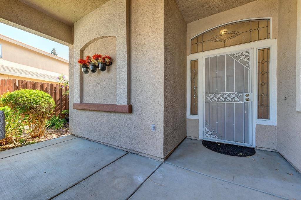 Roseville, CA 95747,517 Tarrant CT