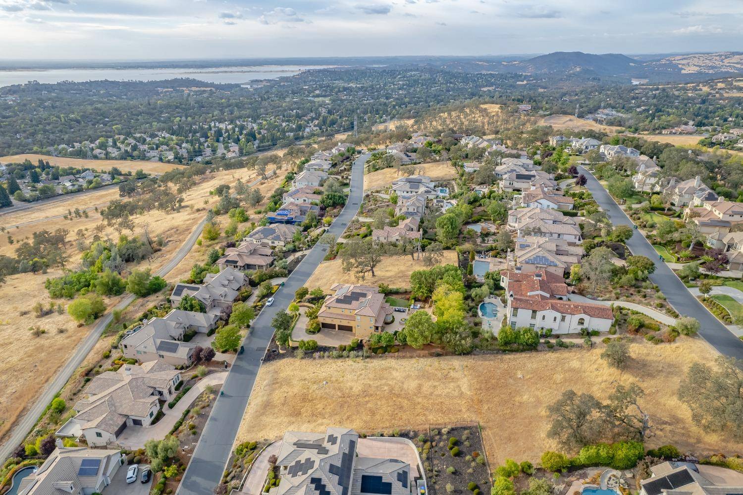 El Dorado Hills, CA 95762,5207 Breese CIR