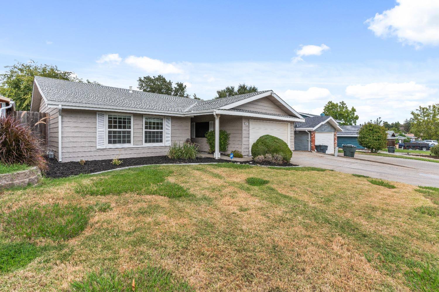North Highlands, CA 95660,4141 Worthington DR