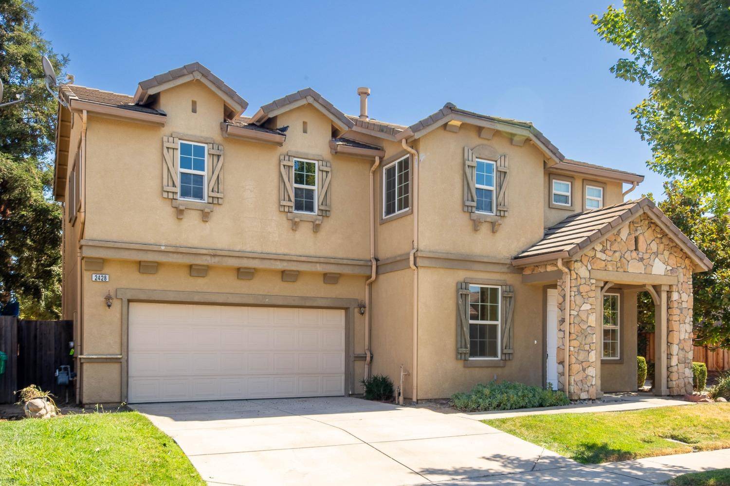 Lodi, CA 95240,2428 San Martino LN