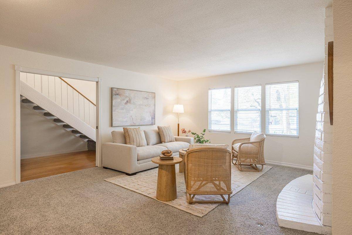 El Dorado Hills, CA 95762,3401 Ridgeview DR