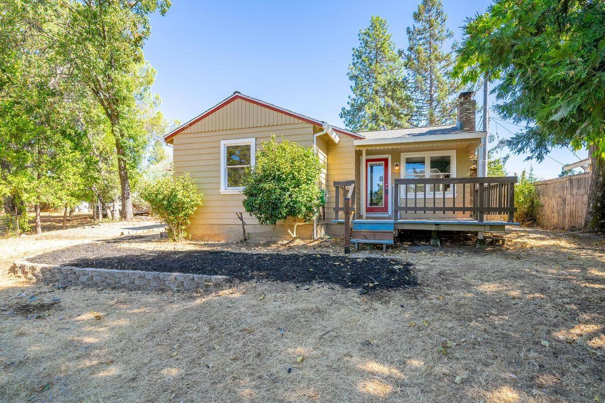 Placerville, CA 95667,875 Hillcrest ST