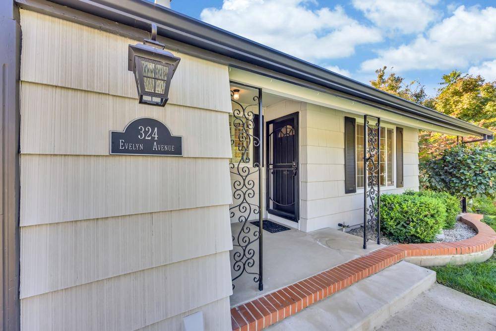 Roseville, CA 95678,324 Evelyn AVE