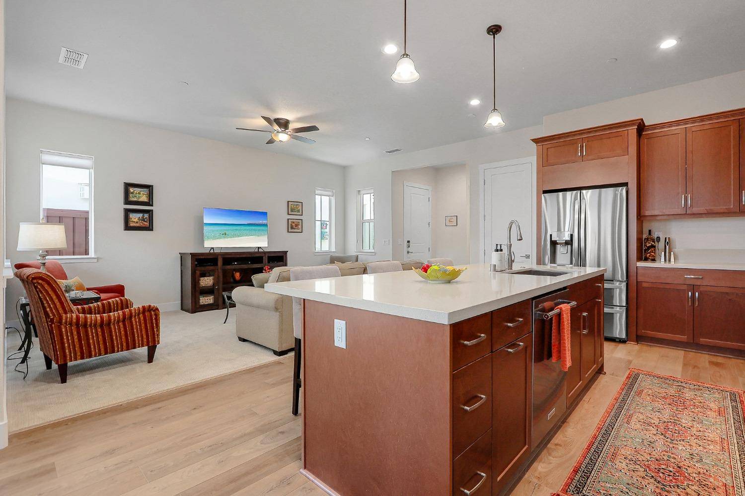 Folsom, CA 95630,4188 Eagle View WAY